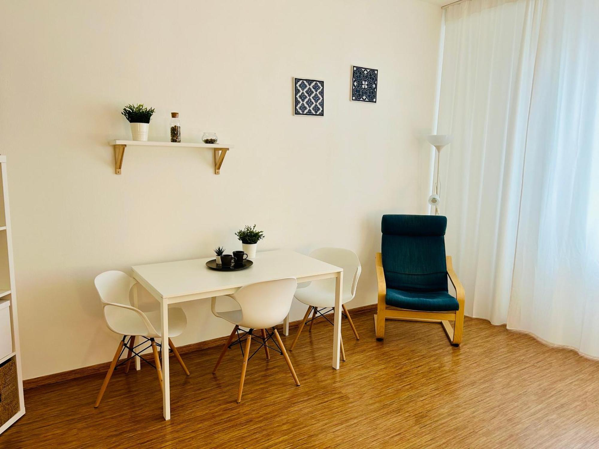 Studio Apartment Bluebell 브라티슬라바 외부 사진